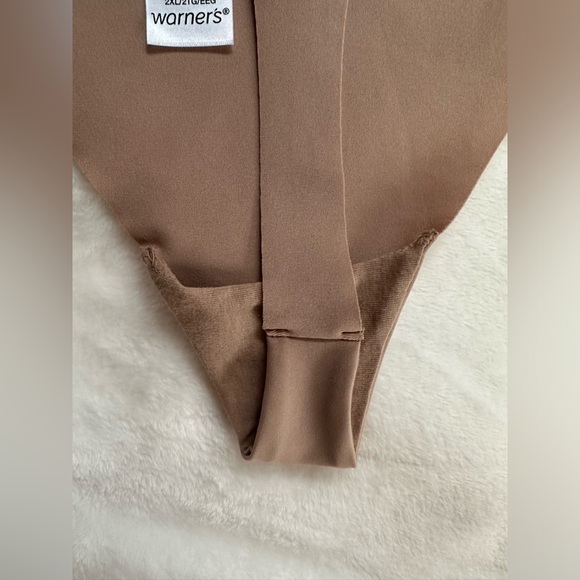 Warners Cloud 9 Collection Size 2XL Thong Moisture Wicking & Stay Put Comfort - Picture 5 of 5